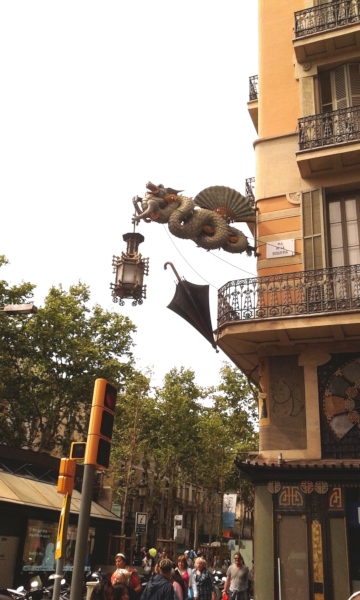 Casa Bruno Cuadros, Las Ramblas